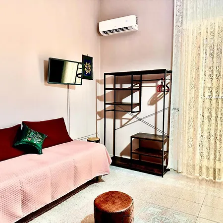 Maison Cimitile דירה